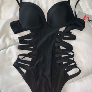 Yira Swimwear FashionNova